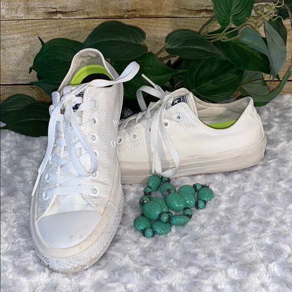 Converse Shoes - Converse Chuck Taylor II White All Star Size 8.5
